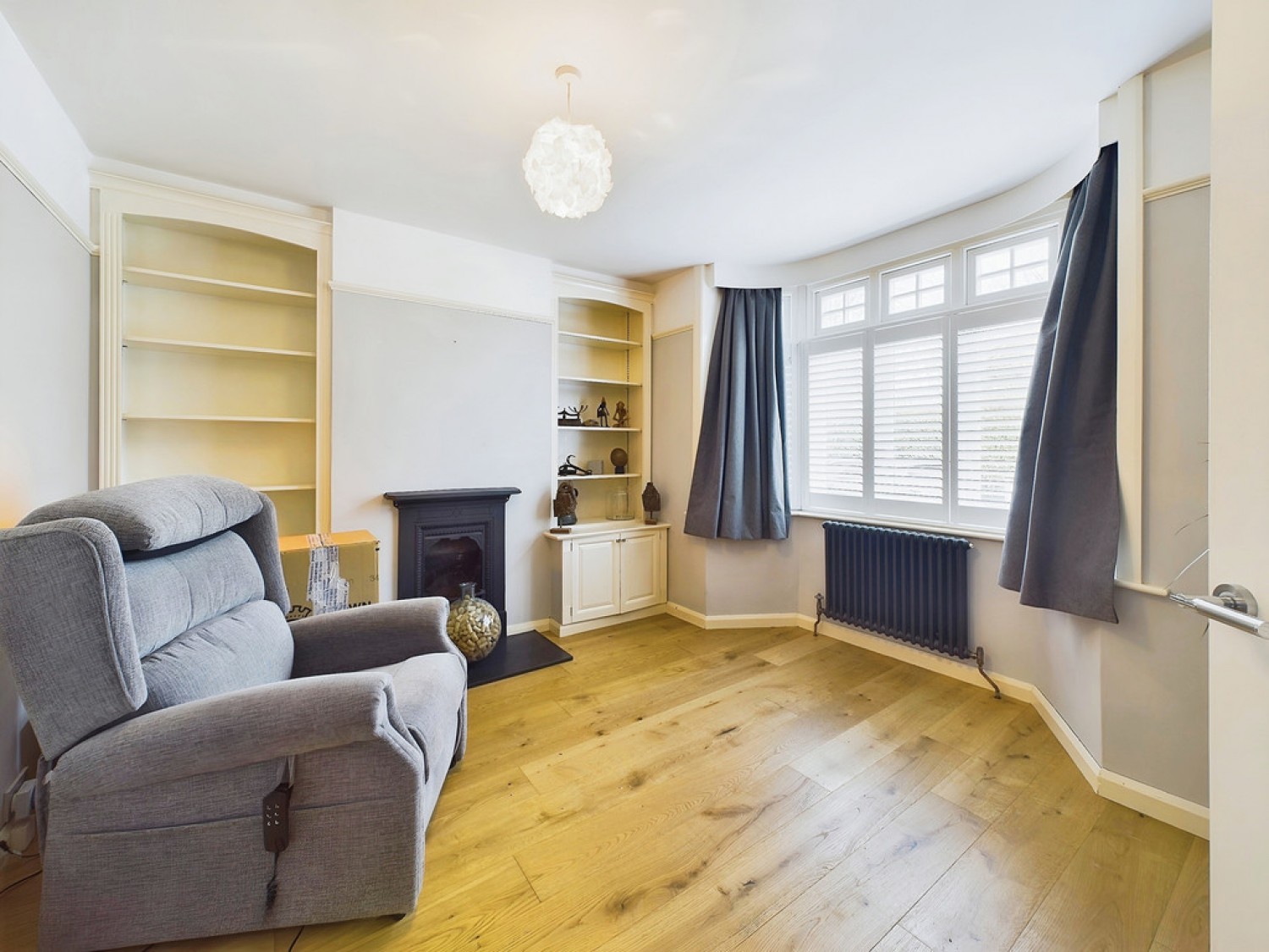 Warnham Road , Horsham
