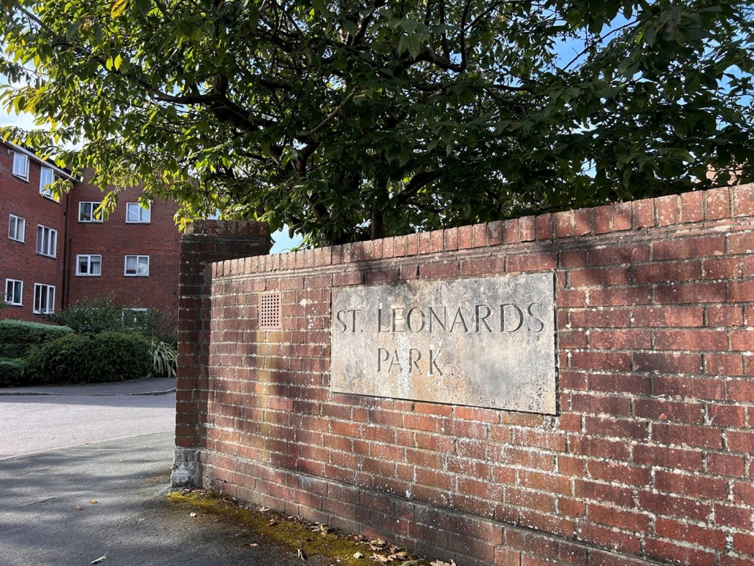 St Leonards Park, East Grinstead