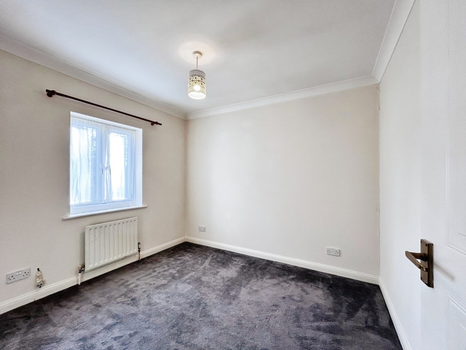 2 bedroom House in Maidenbower, Crawley