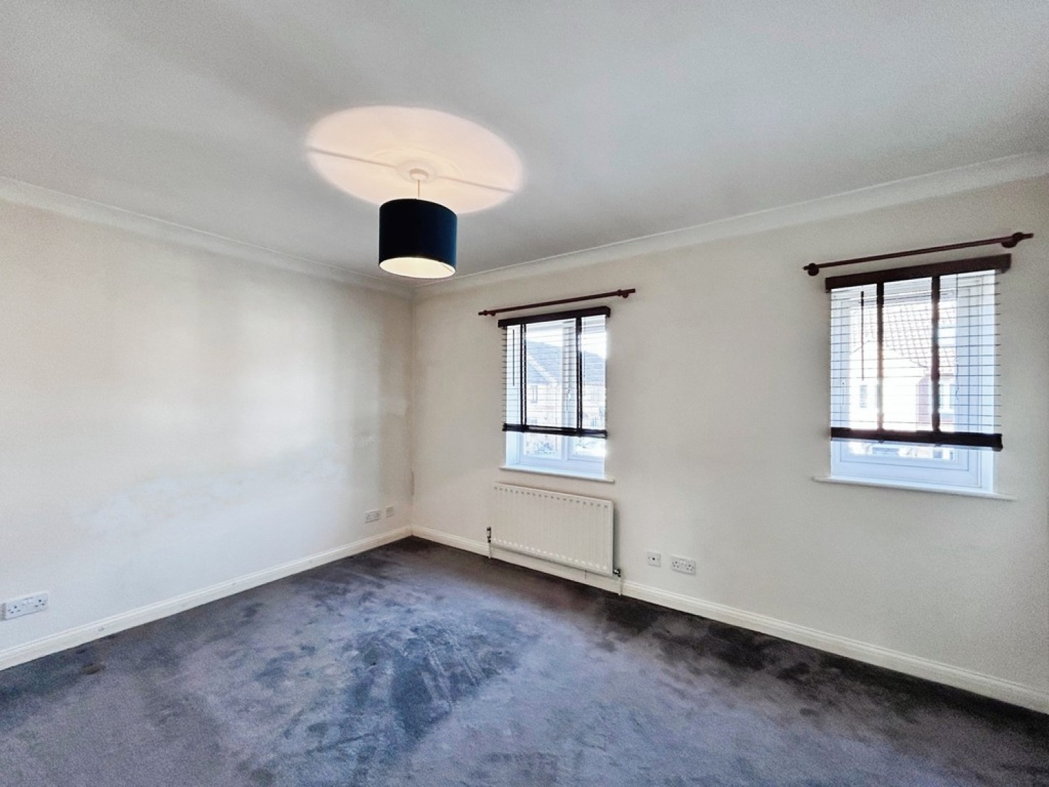 2 bedroom House in Maidenbower, Crawley