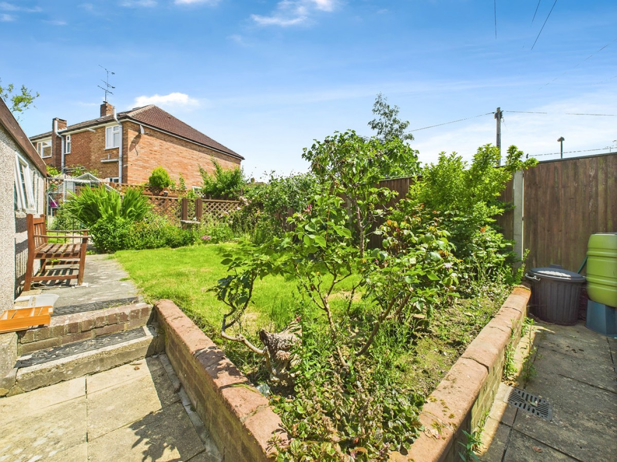 Greenway, Horsham