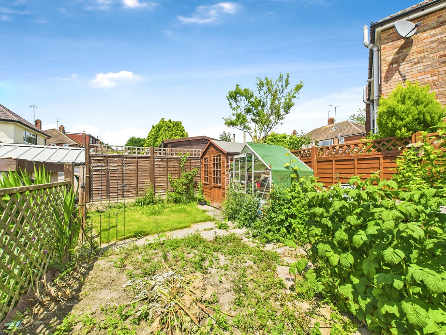 Greenway, Horsham