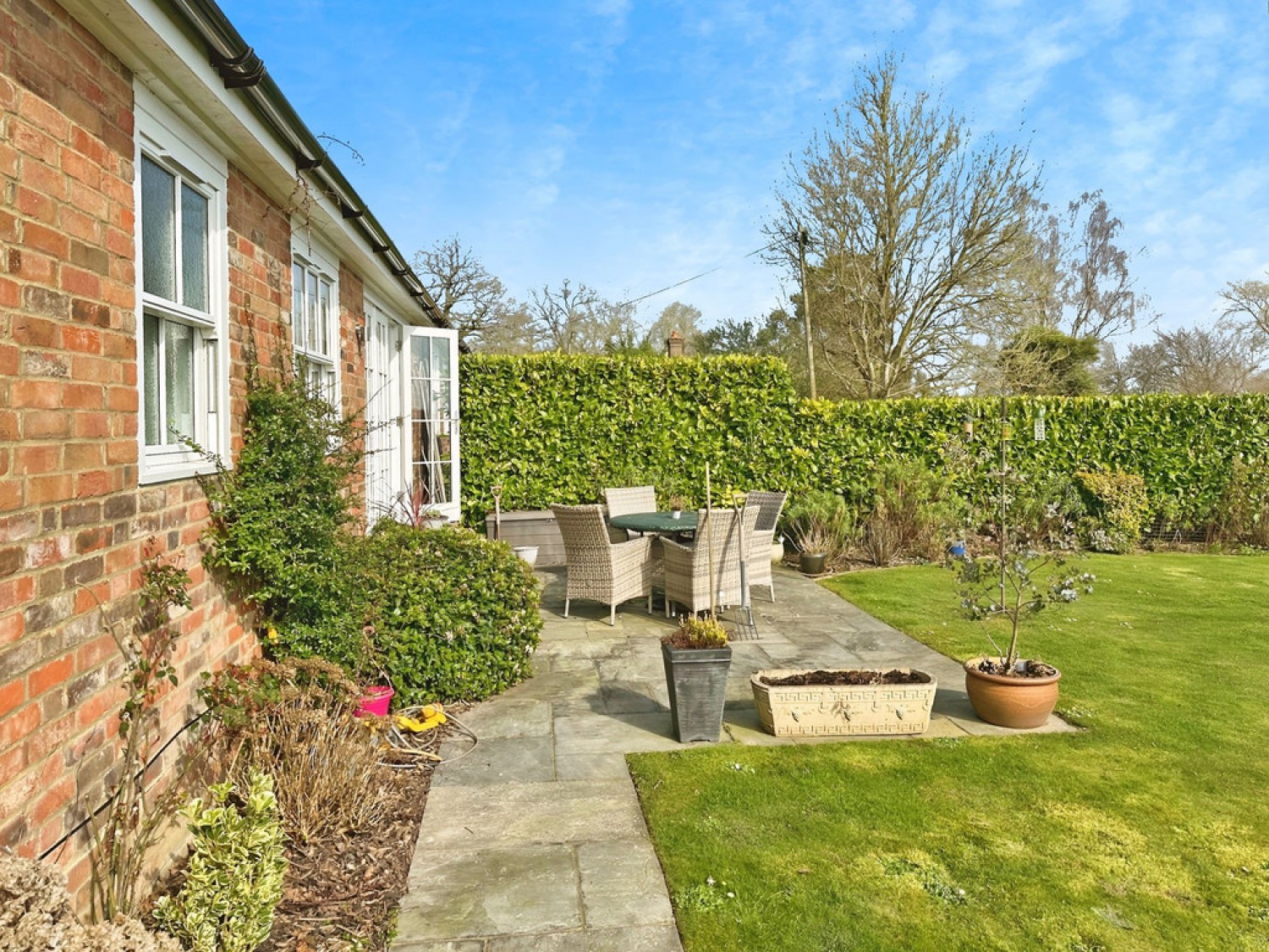 Old Park Mews, Horsham Road