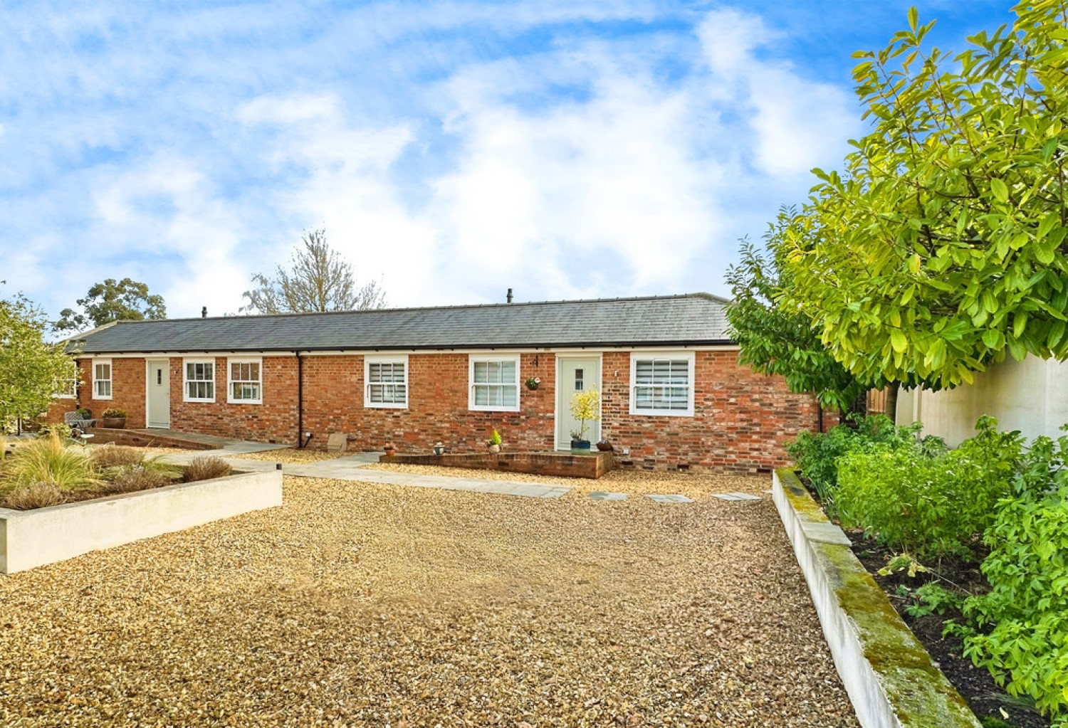 Old Park Mews, Horsham Road
