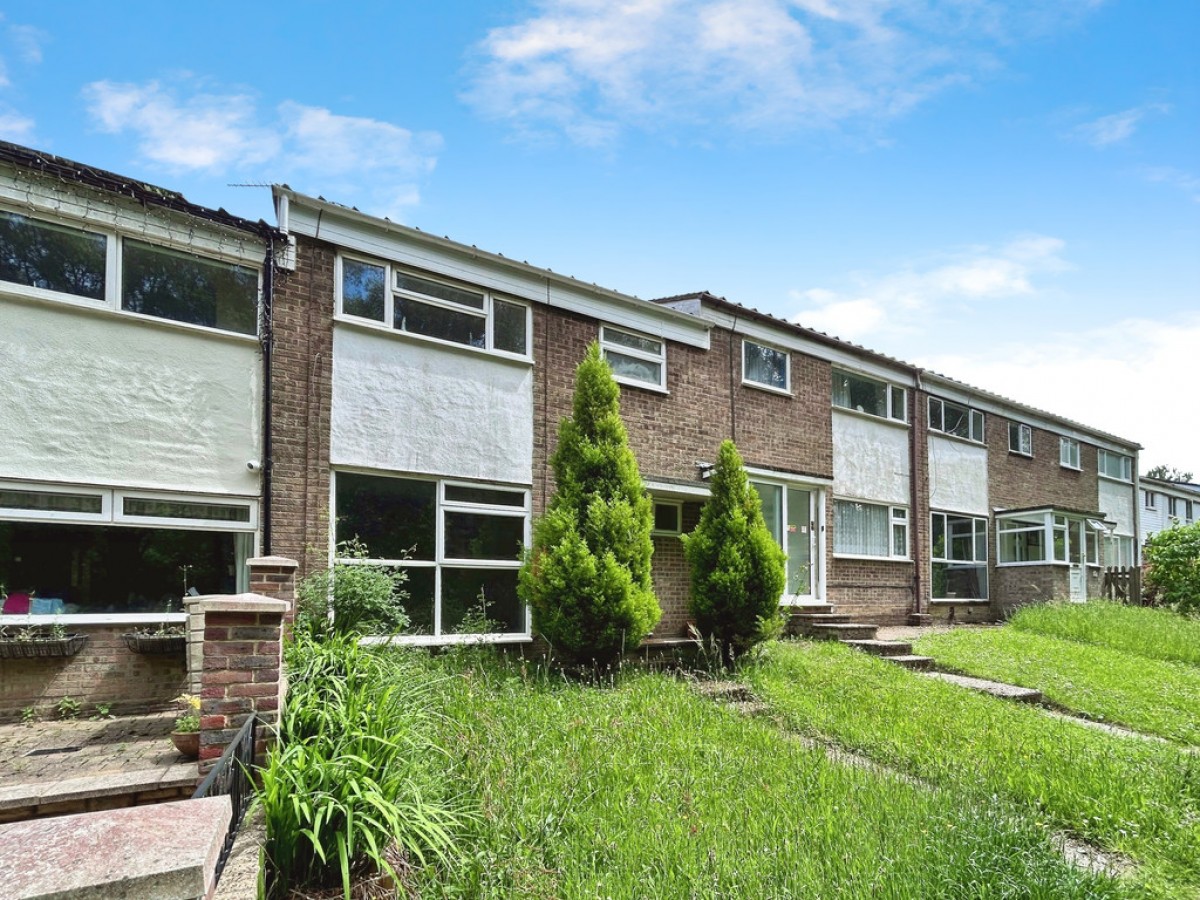 Seaford Road, Broadfield