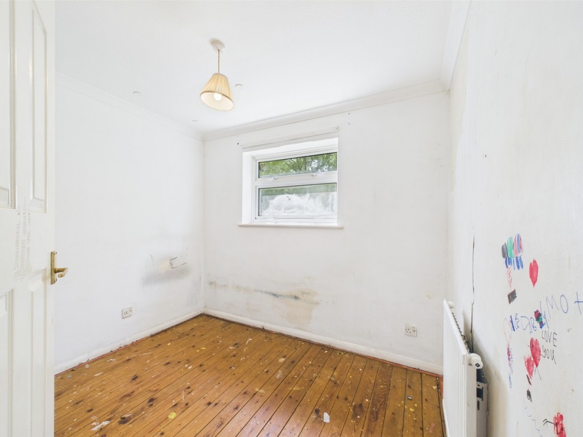 Seaford Road, Broadfield