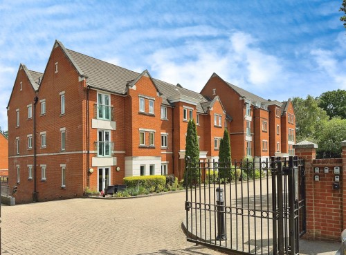 The Comptons, Comptons Lane, Horsham