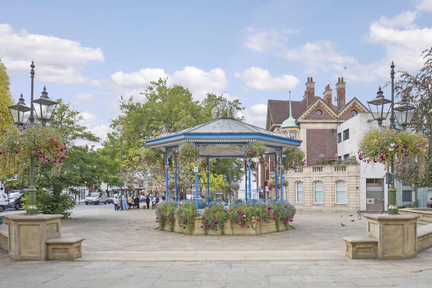 3 bedroom Flat for Sale Wimblehurst Road, Horsham