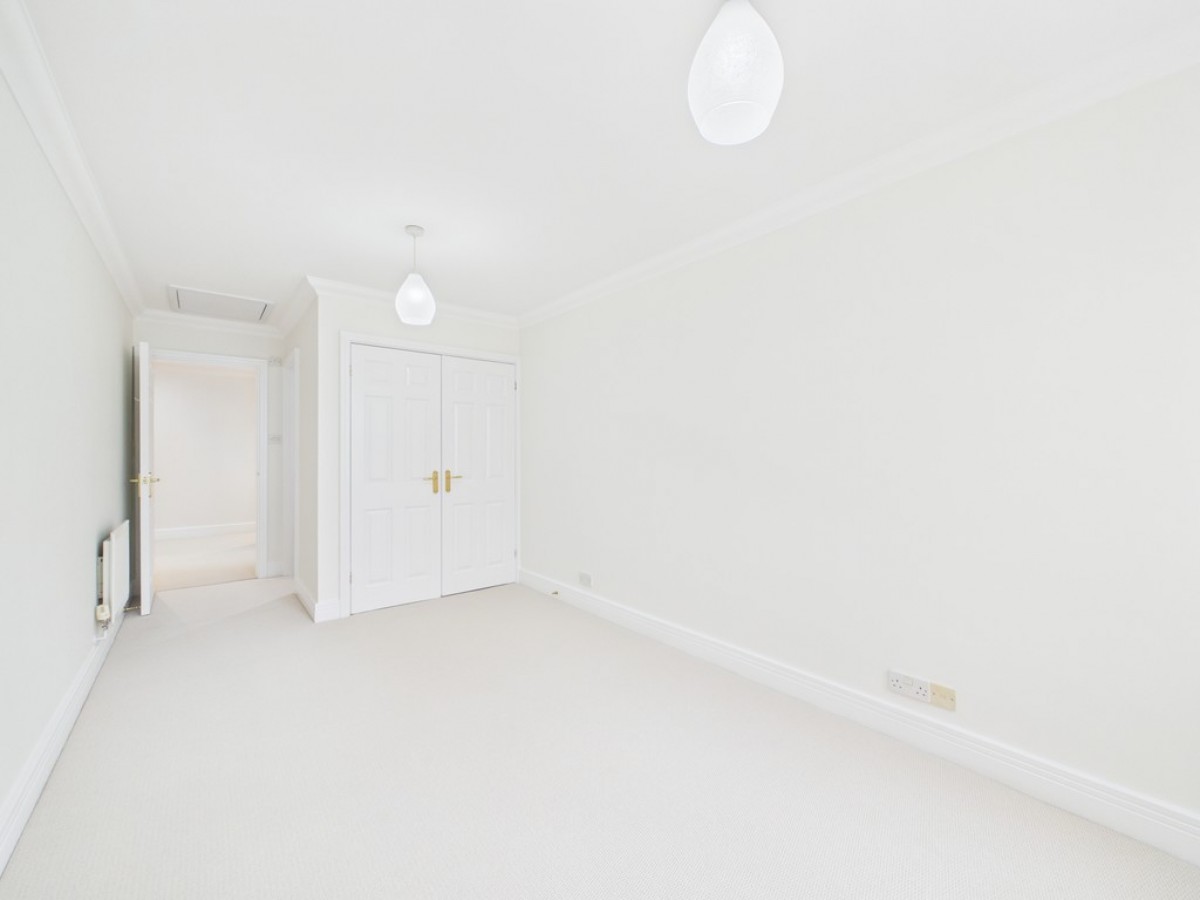 Wimblehurst Road, Horsham