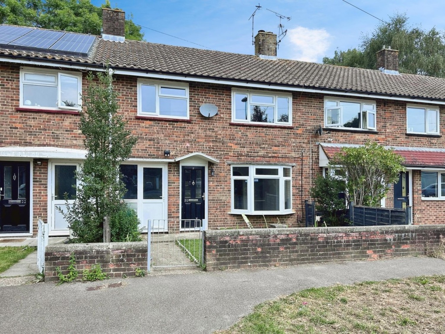 3 bedroom House in Ifield, Crawley