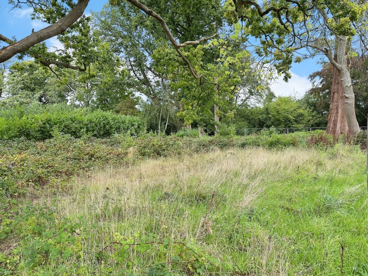 Hophurst Lane, Crawley Down