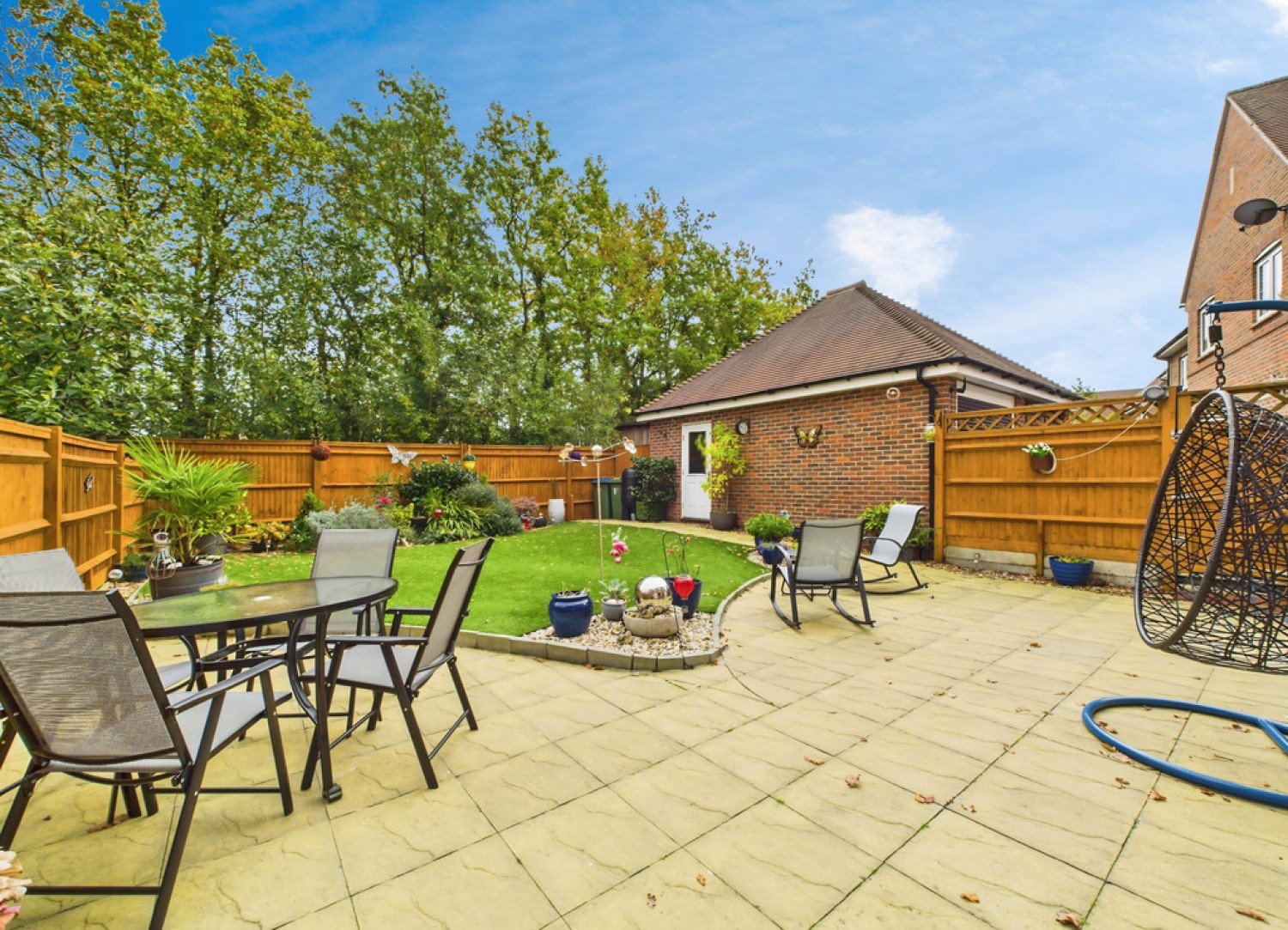 Kilnwood Close, Faygate