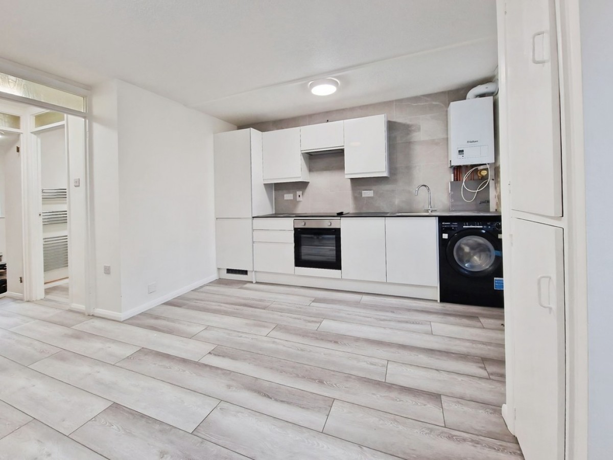 Sycamore Drive, East Grinstead