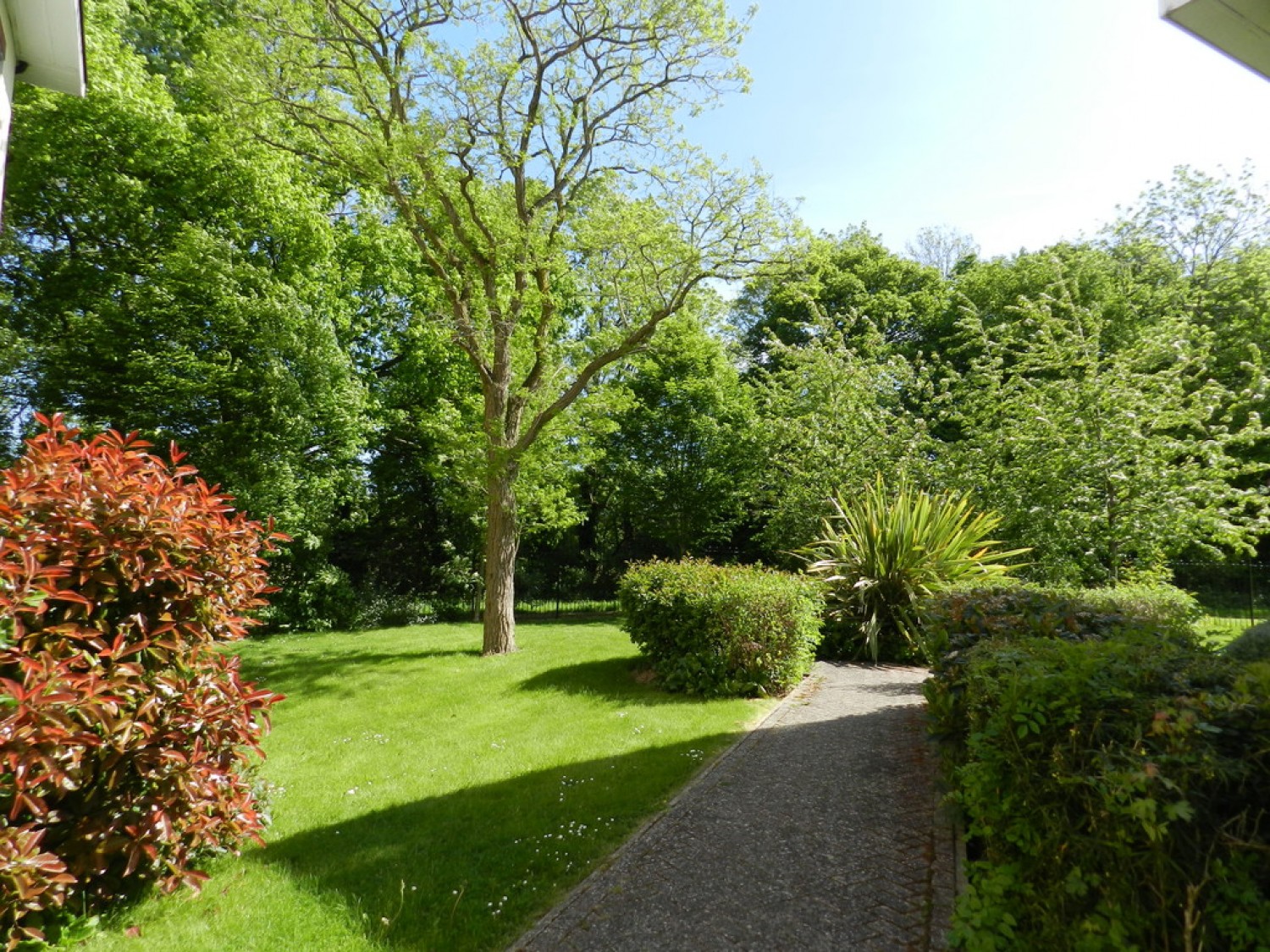 Copeland House, Broadfield