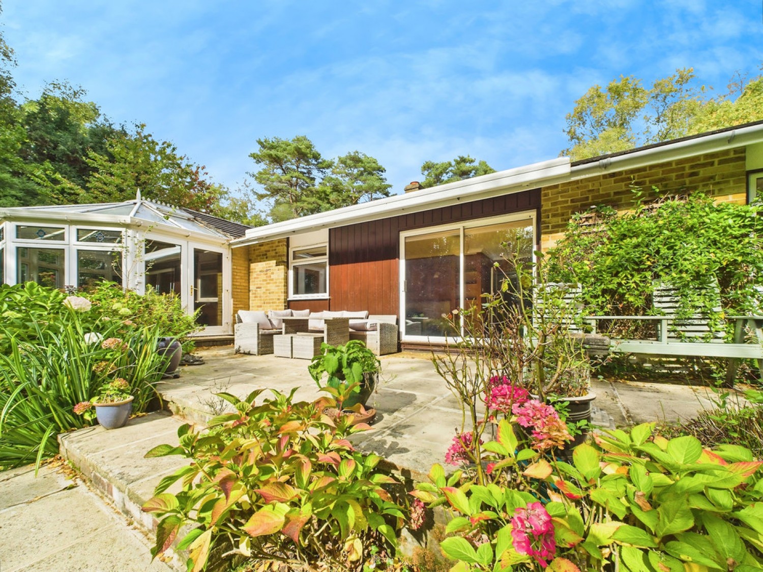Handford Way, Lower Beeding, Horsham