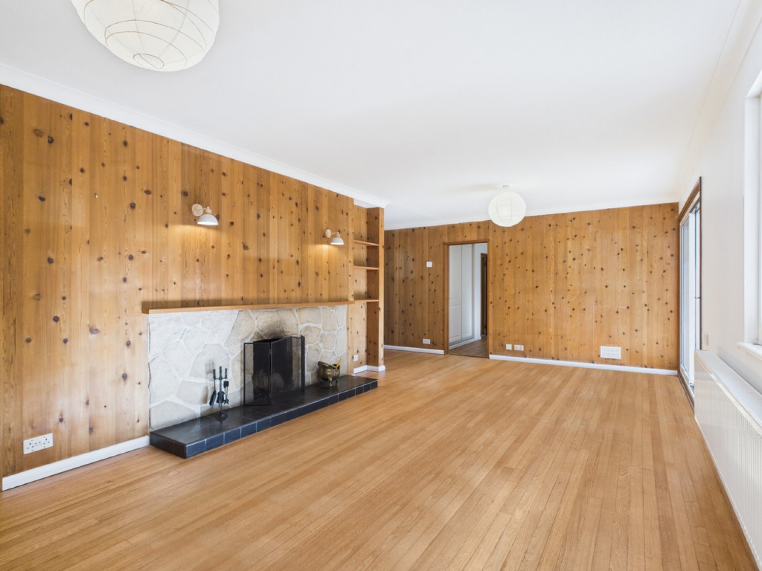 Handford Way, Lower Beeding, Horsham