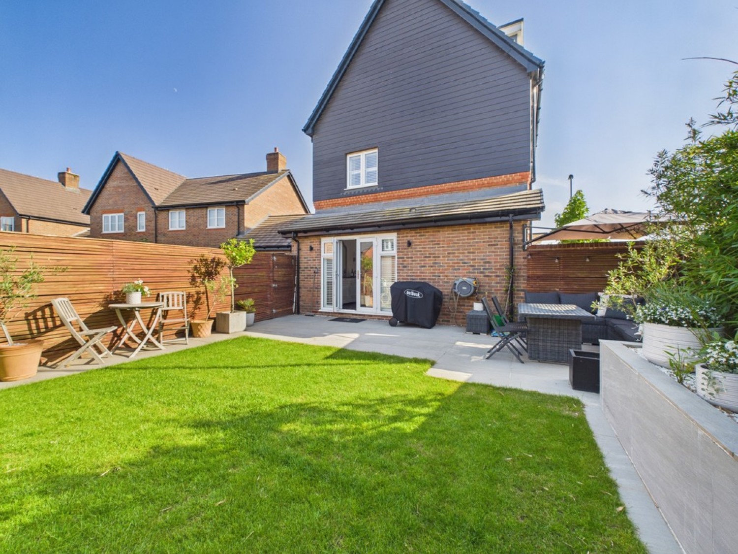 4 bedroom House for Sale Oriel Road, Horsham