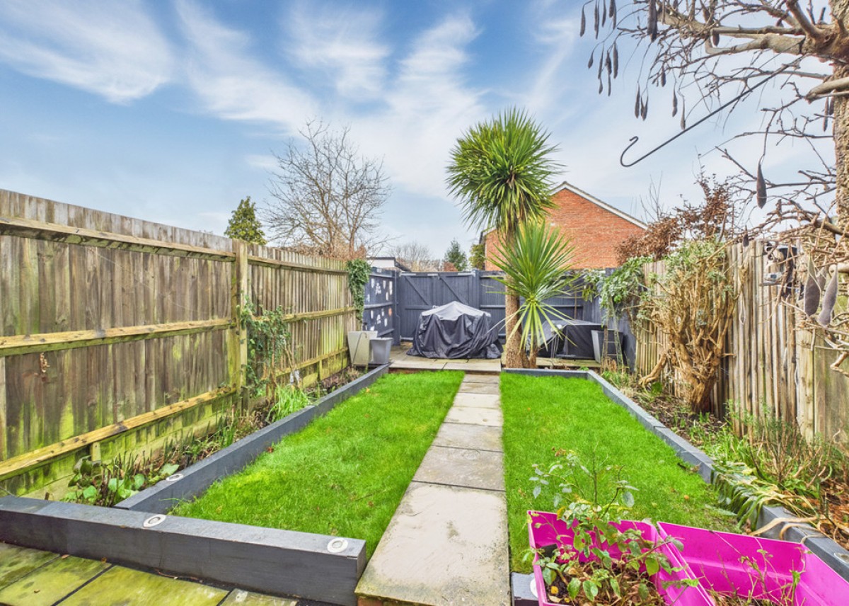 Smugglers Way, Barns Green