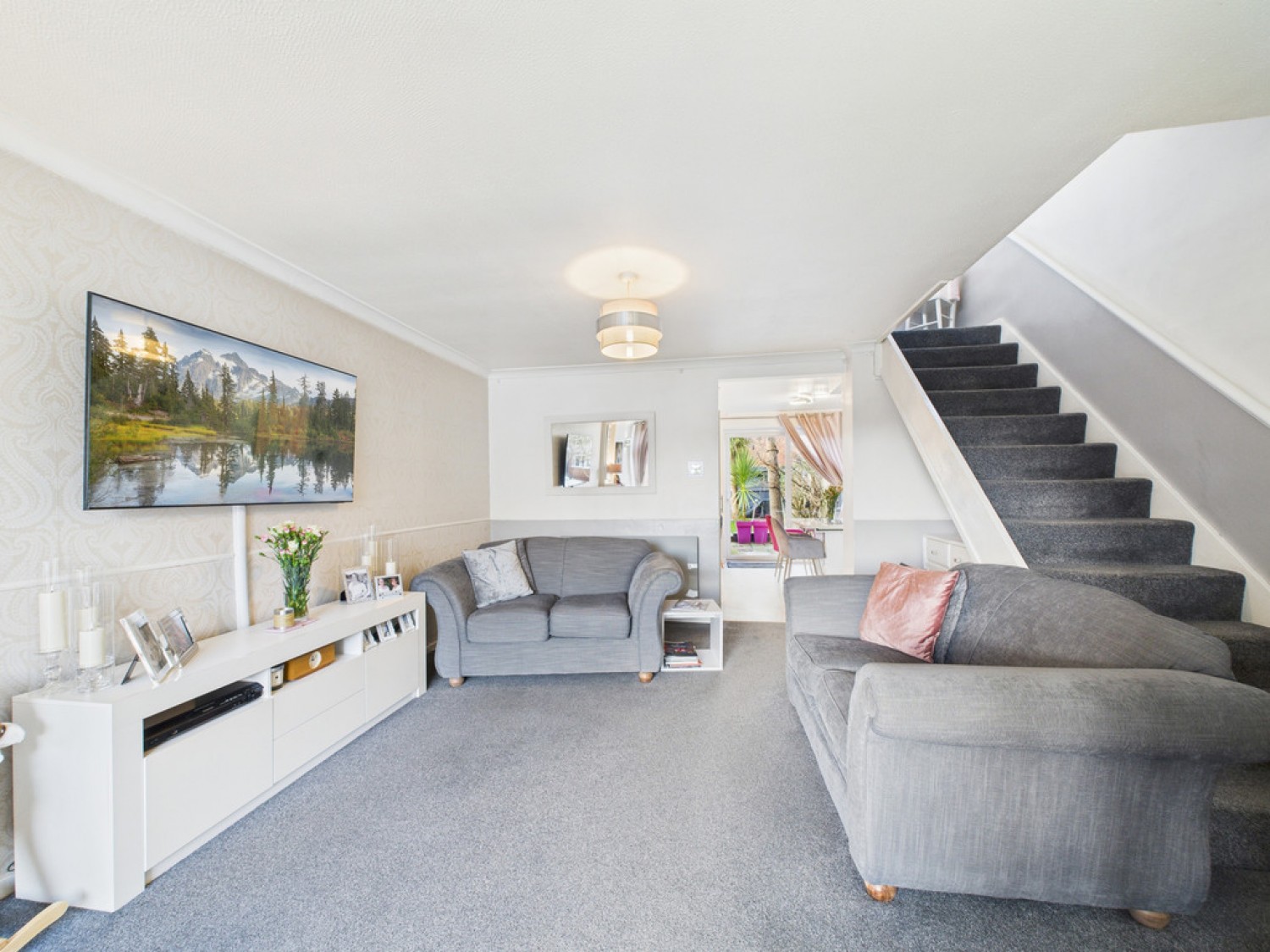 3 bedroom House for Sale Smugglers Way, Barns Green