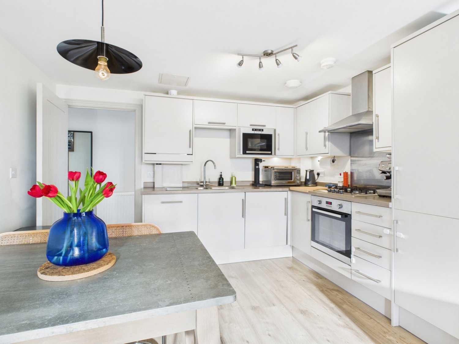 2 bedroom Flat in Precision Court, Horsham