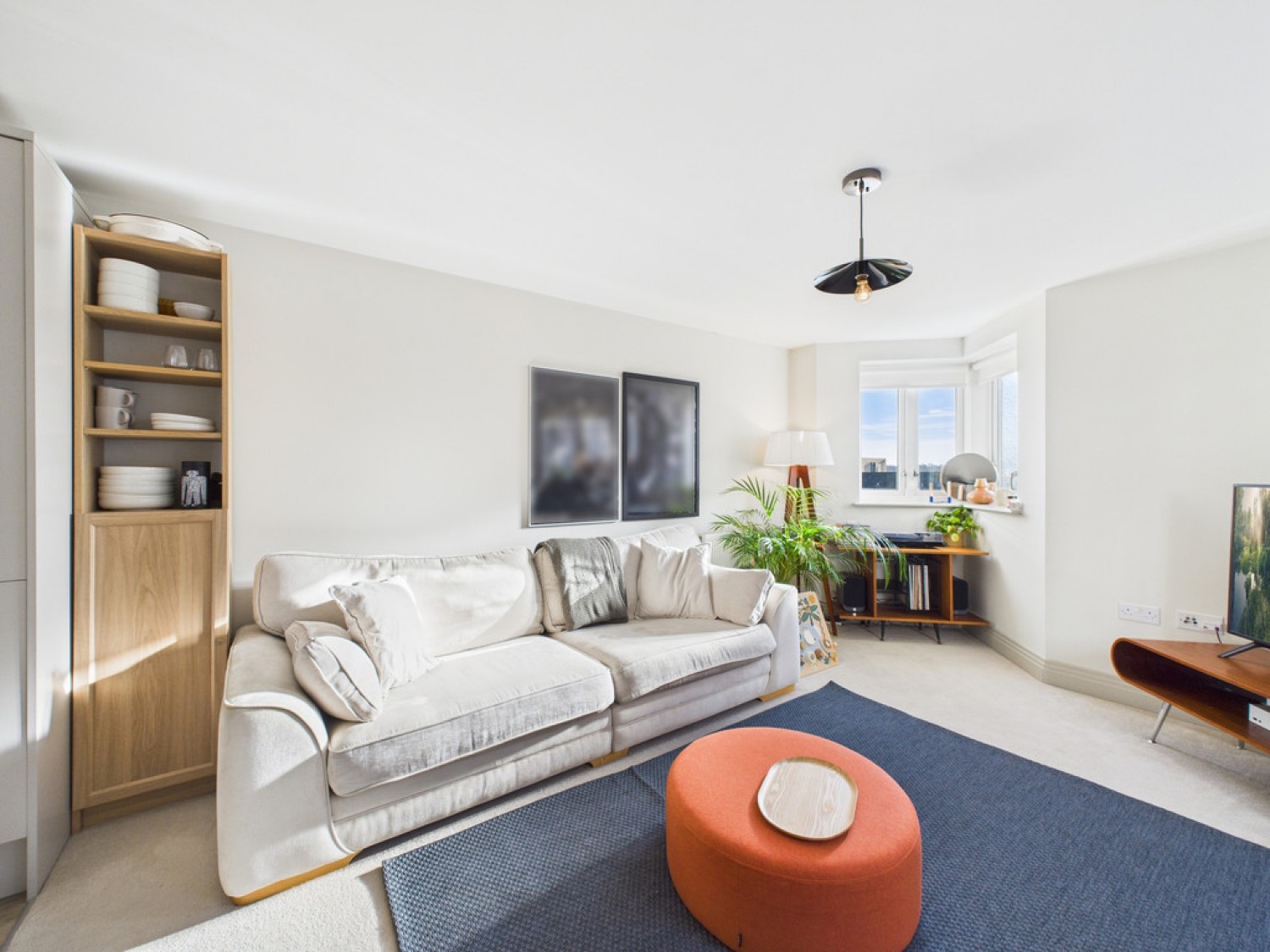 2 bedroom Flat in Precision Court, Horsham