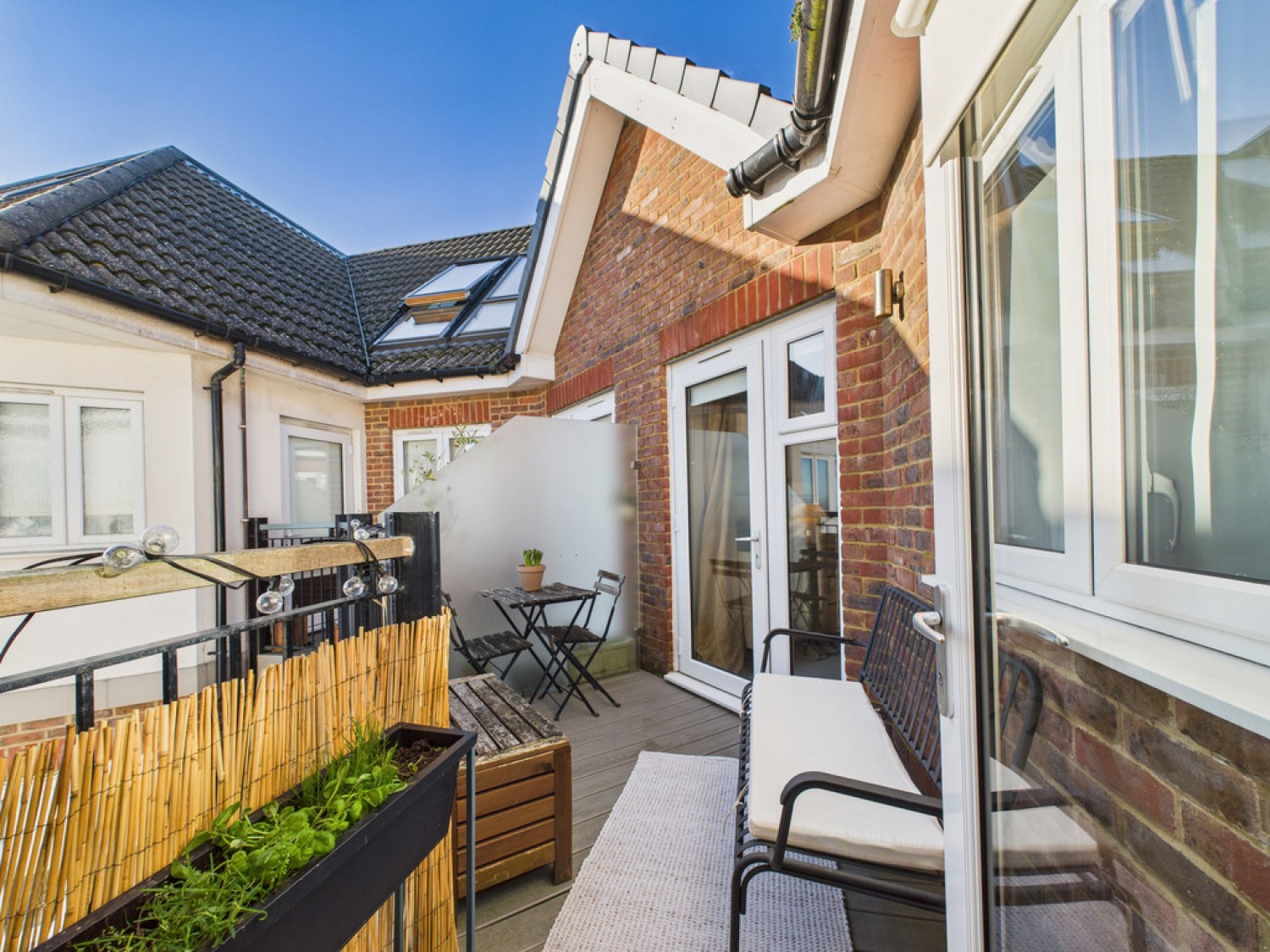 2 bedroom Flat in Precision Court, Horsham