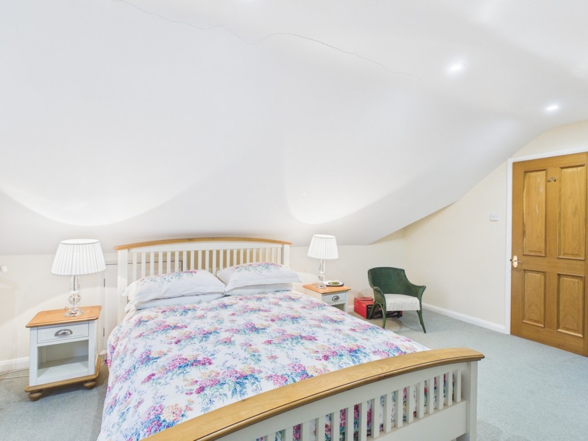 Park Way, Pound Hill, Crawley