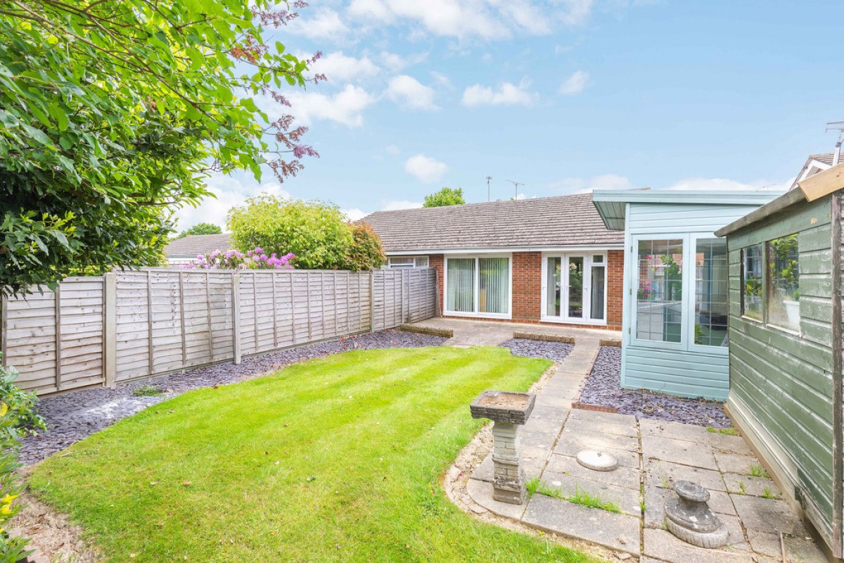 Amberley Close, Horsham