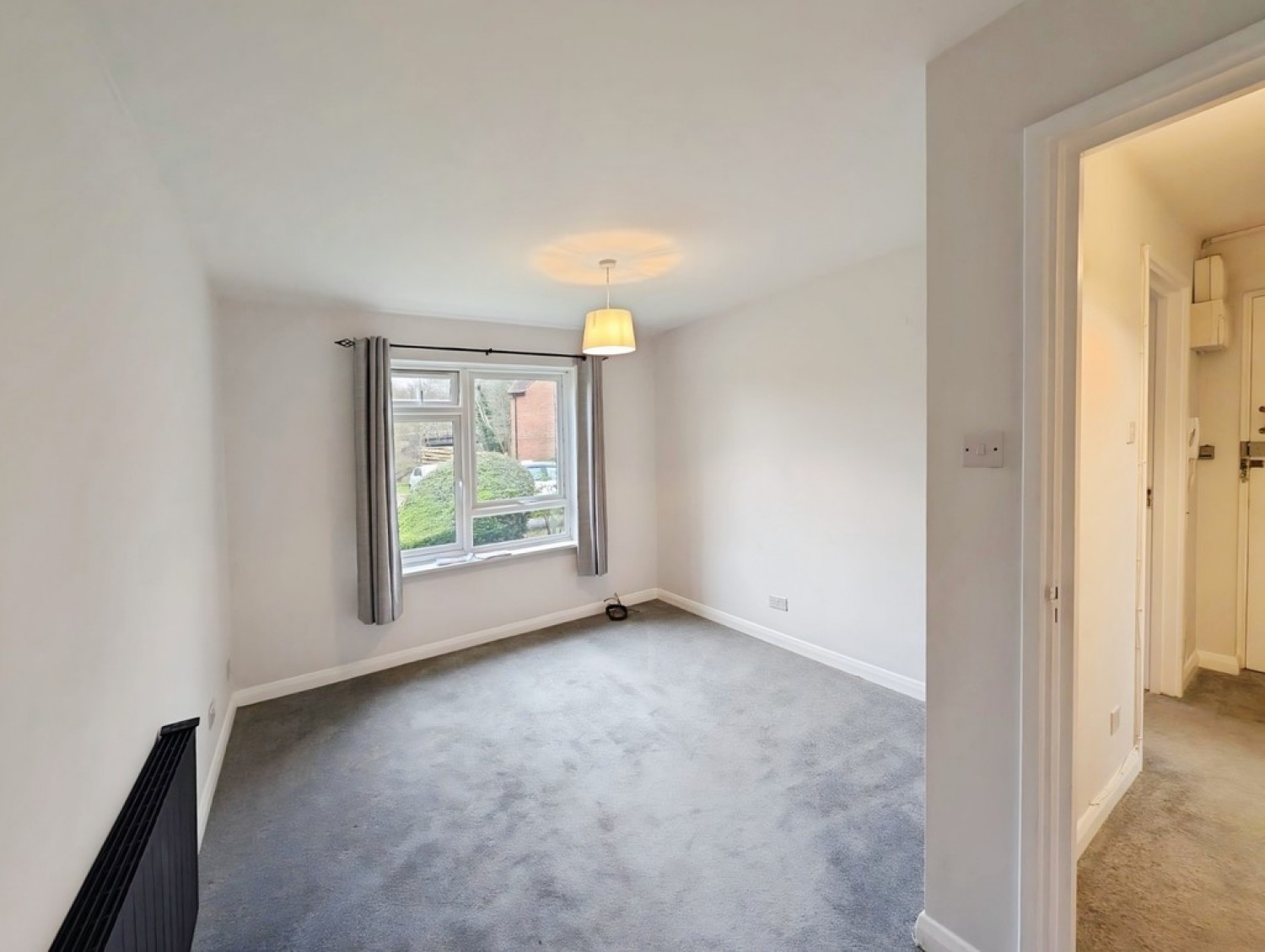 1 bedroom Flat for Letting Gorringes Brook, Horsham
