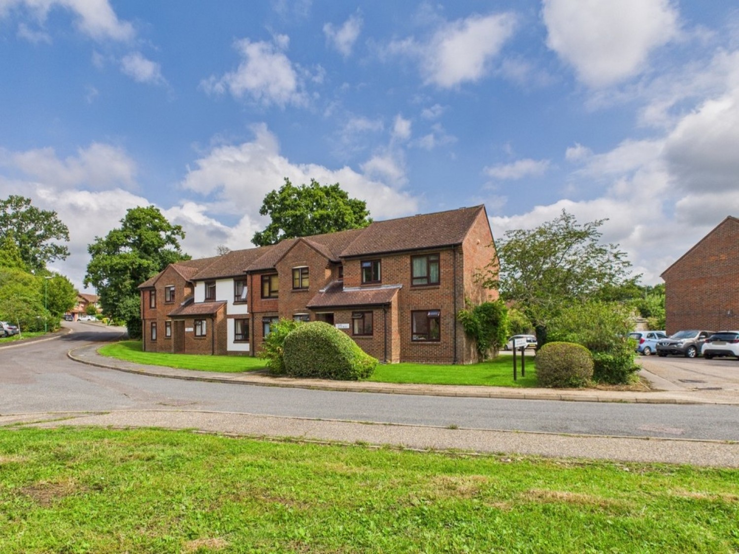 1 bedroom Flat for Letting Gorringes Brook, Horsham