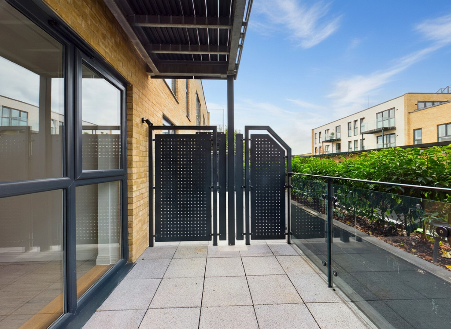 1 bedroom Flat for Sale The Paperyard East , Albion Way