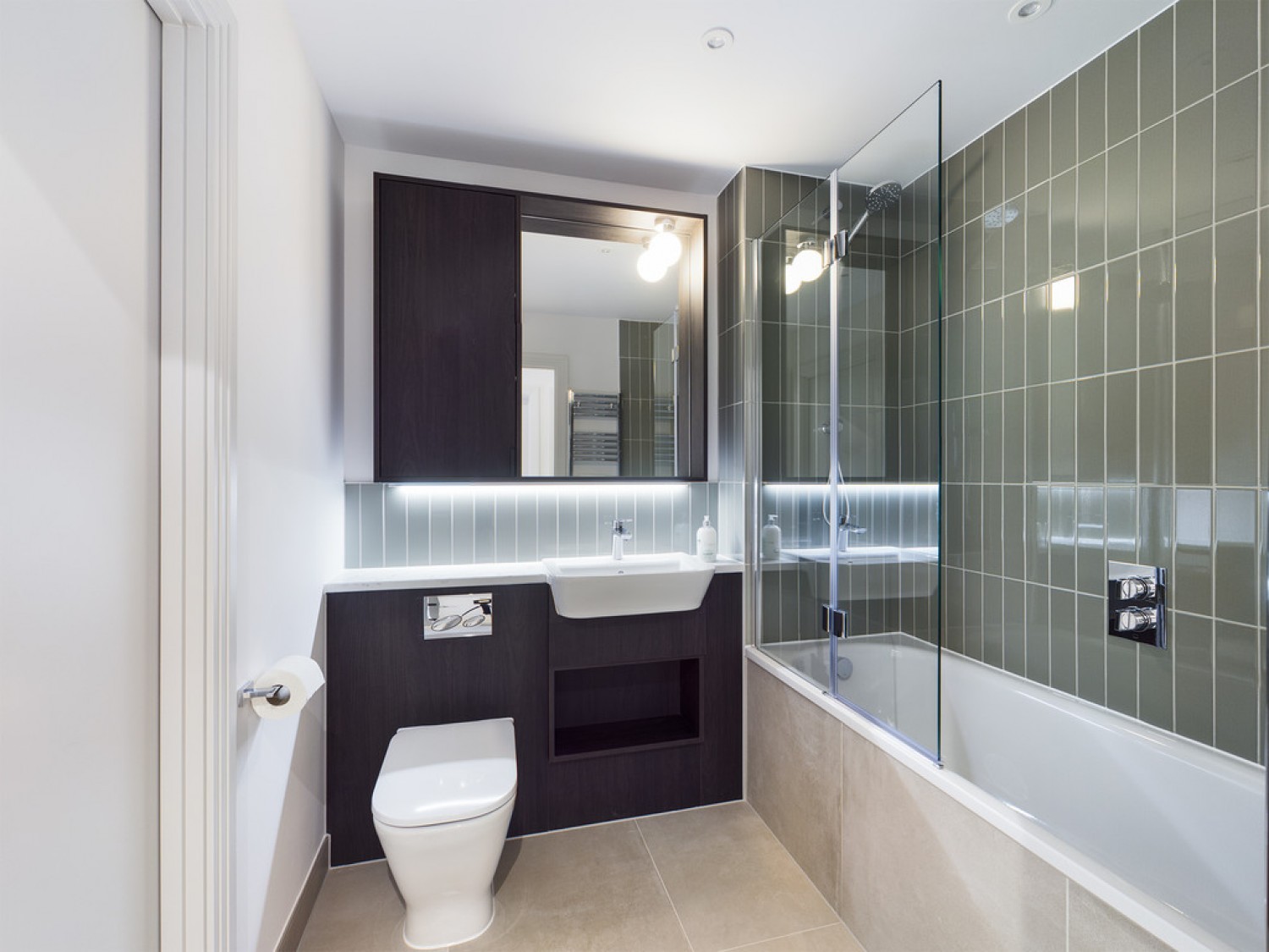 1 bedroom Flat for Sale The Paperyard East , Albion Way