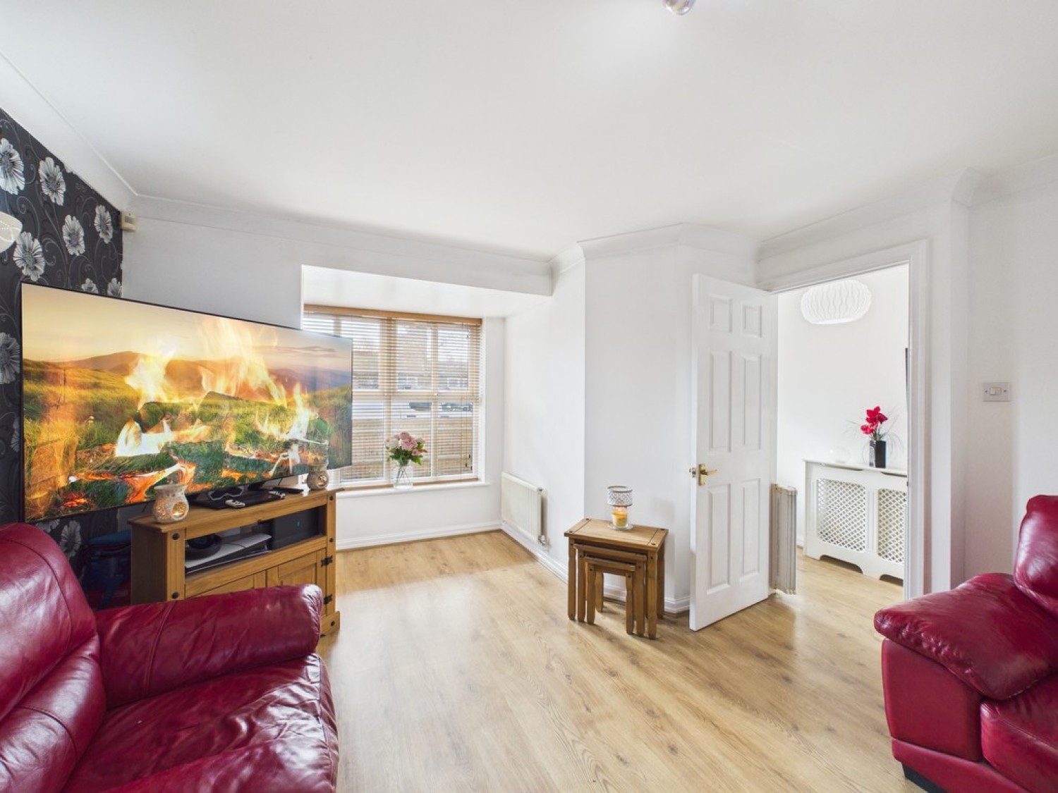 3 bedroom House for Sale Gales Drive , Three Bridges, Crawley