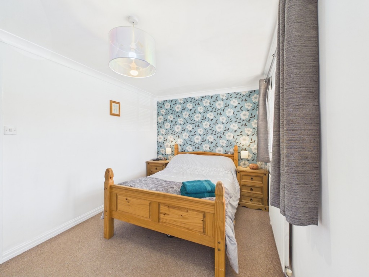 3 bedroom House for Sale Gales Drive , Three Bridges, Crawley