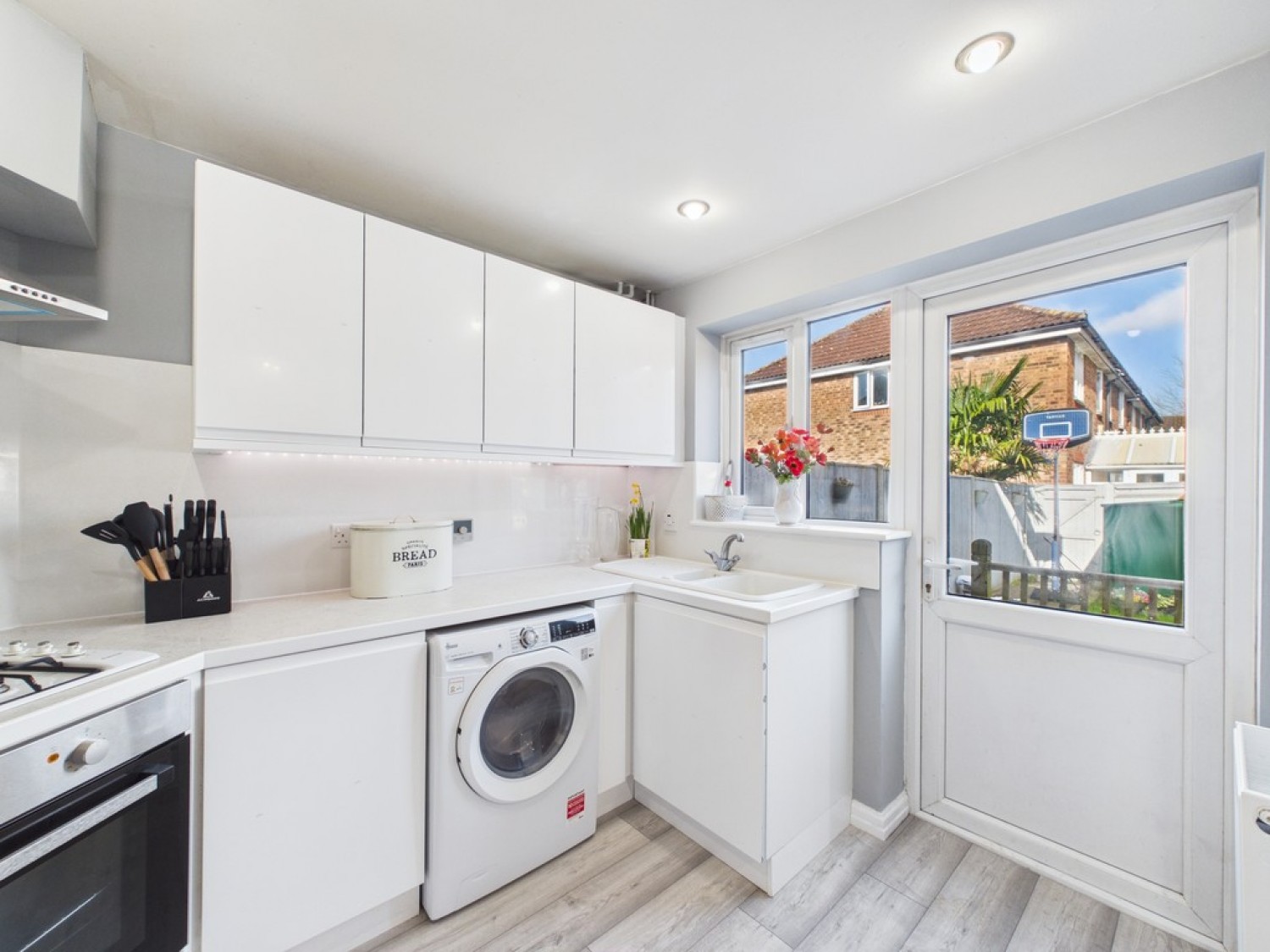 3 bedroom House for Sale Gales Drive , Three Bridges, Crawley