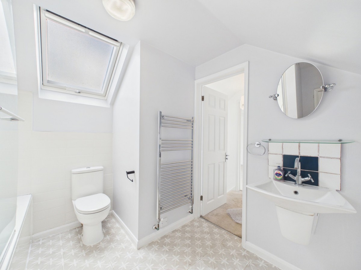 Agate Lane , Horsham