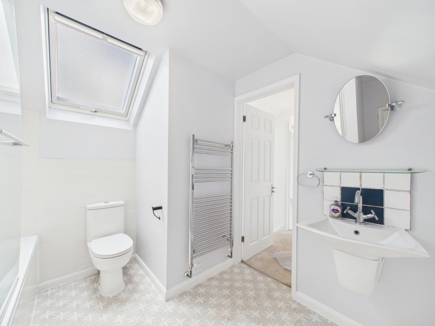 3 bedroom Bungalow for Sale Agate Lane , Horsham