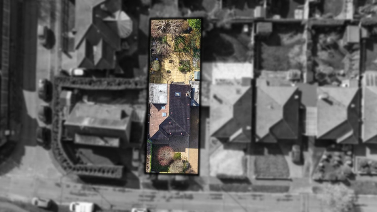 Agate Lane , Horsham