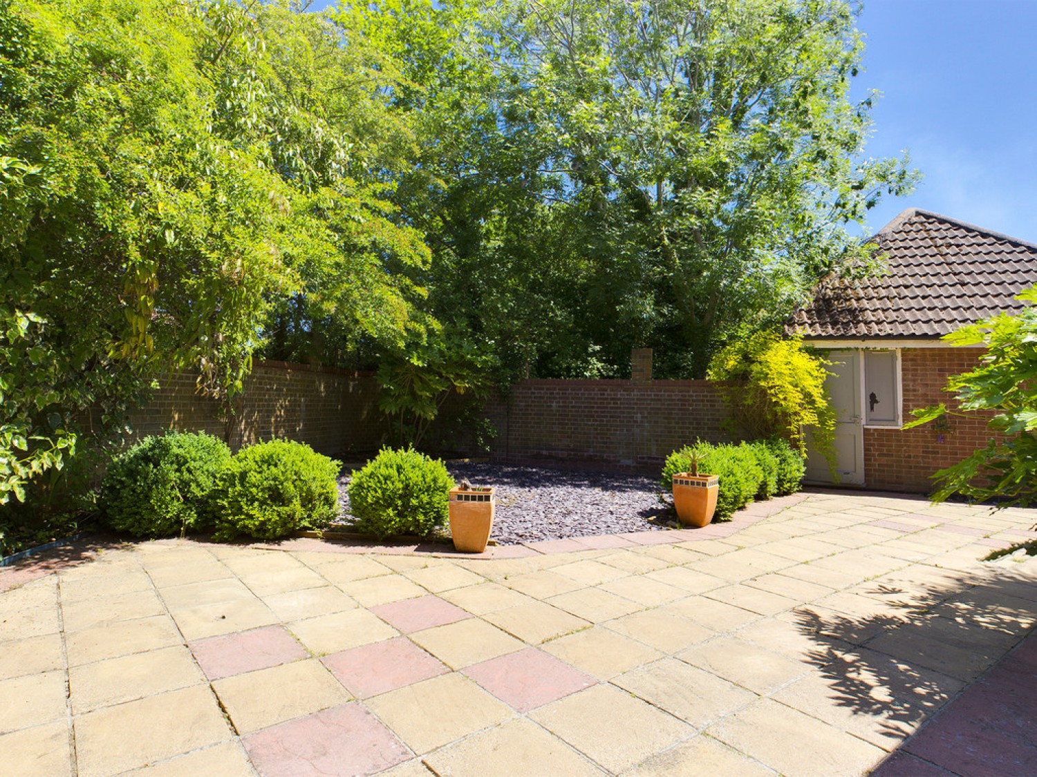 4 bedroom House for Sale Dutchells Copse, Horsham