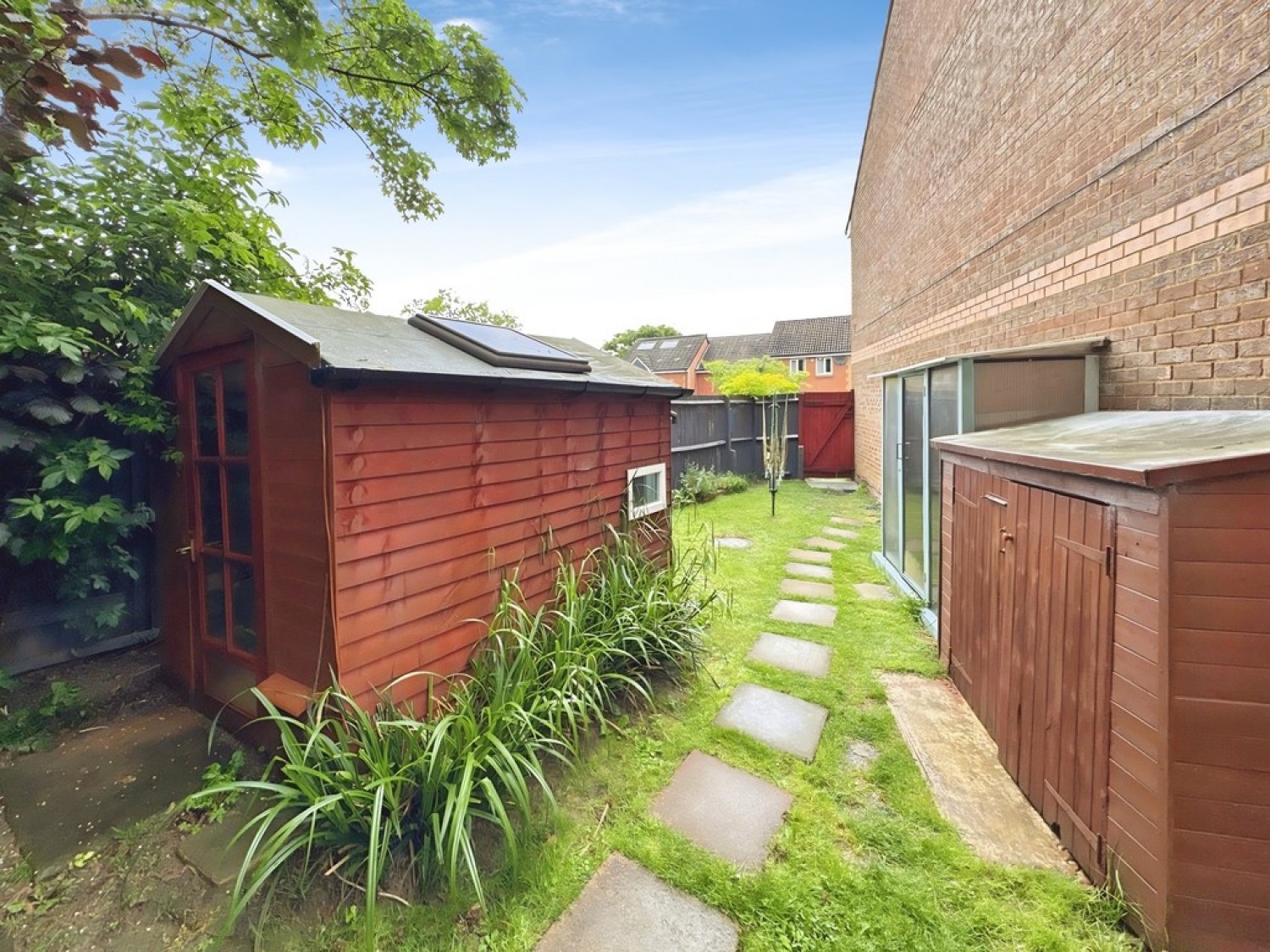 1 bedroom Flat for Sale Maidenbower, Crawley