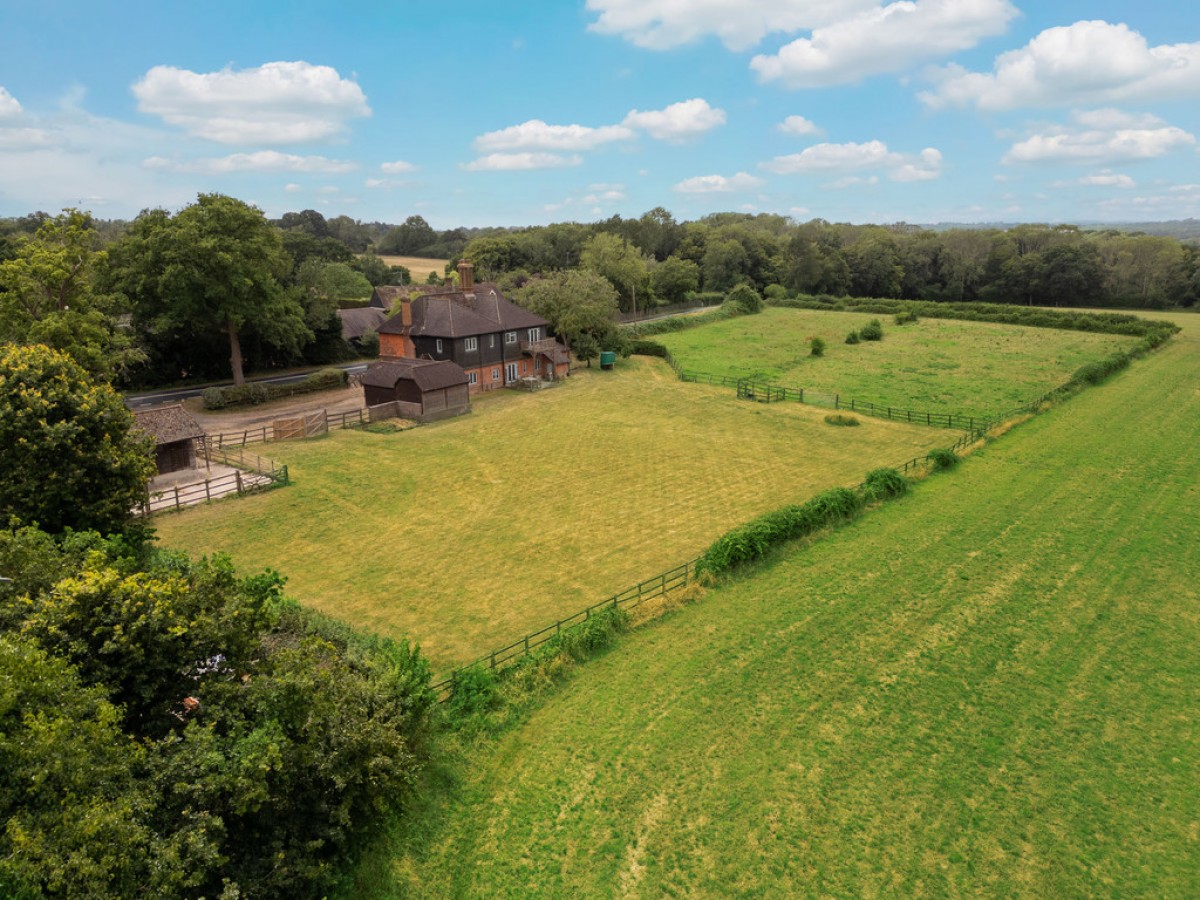 Marches Road, Warnham