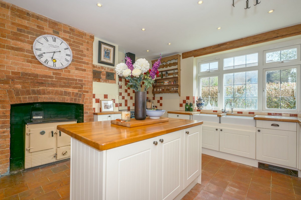 Marches Road, Warnham