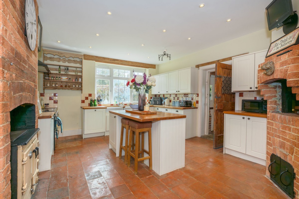 Marches Road, Warnham