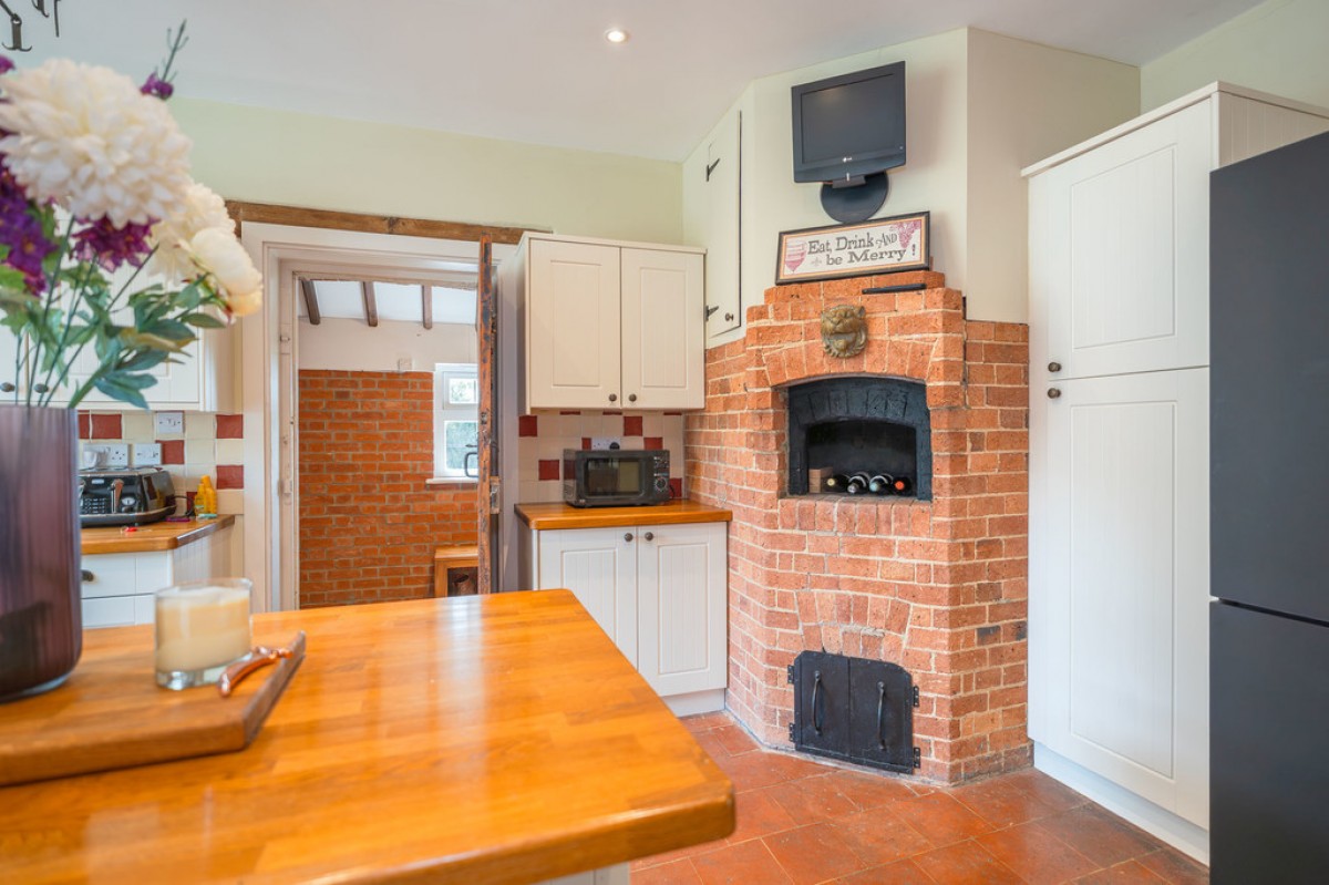 Marches Road, Warnham