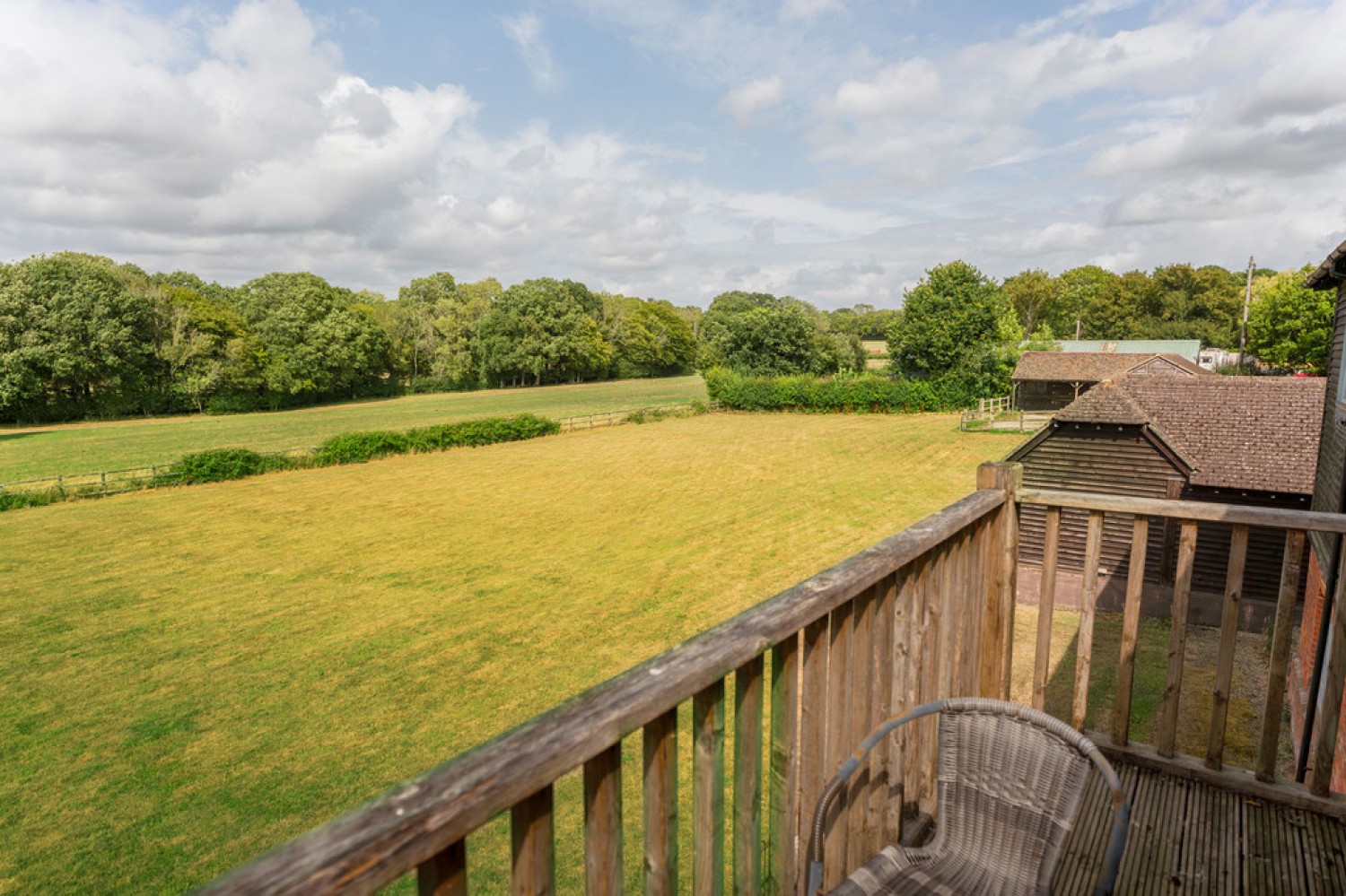 6 bedroom House for Sale Marches Road, Warnham