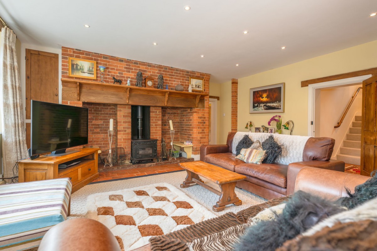 Marches Road, Warnham