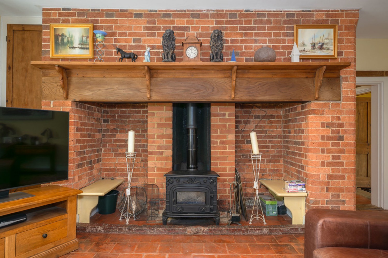 6 bedroom House for Sale Marches Road, Warnham