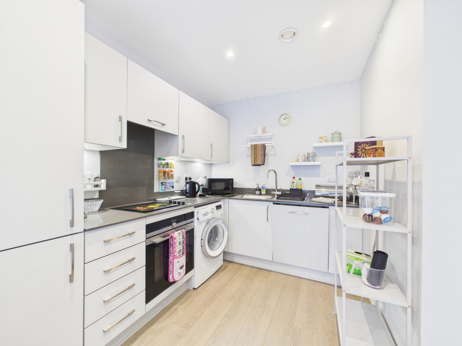 1 bedroom Flat for Sale Horsham Gates One, North Street