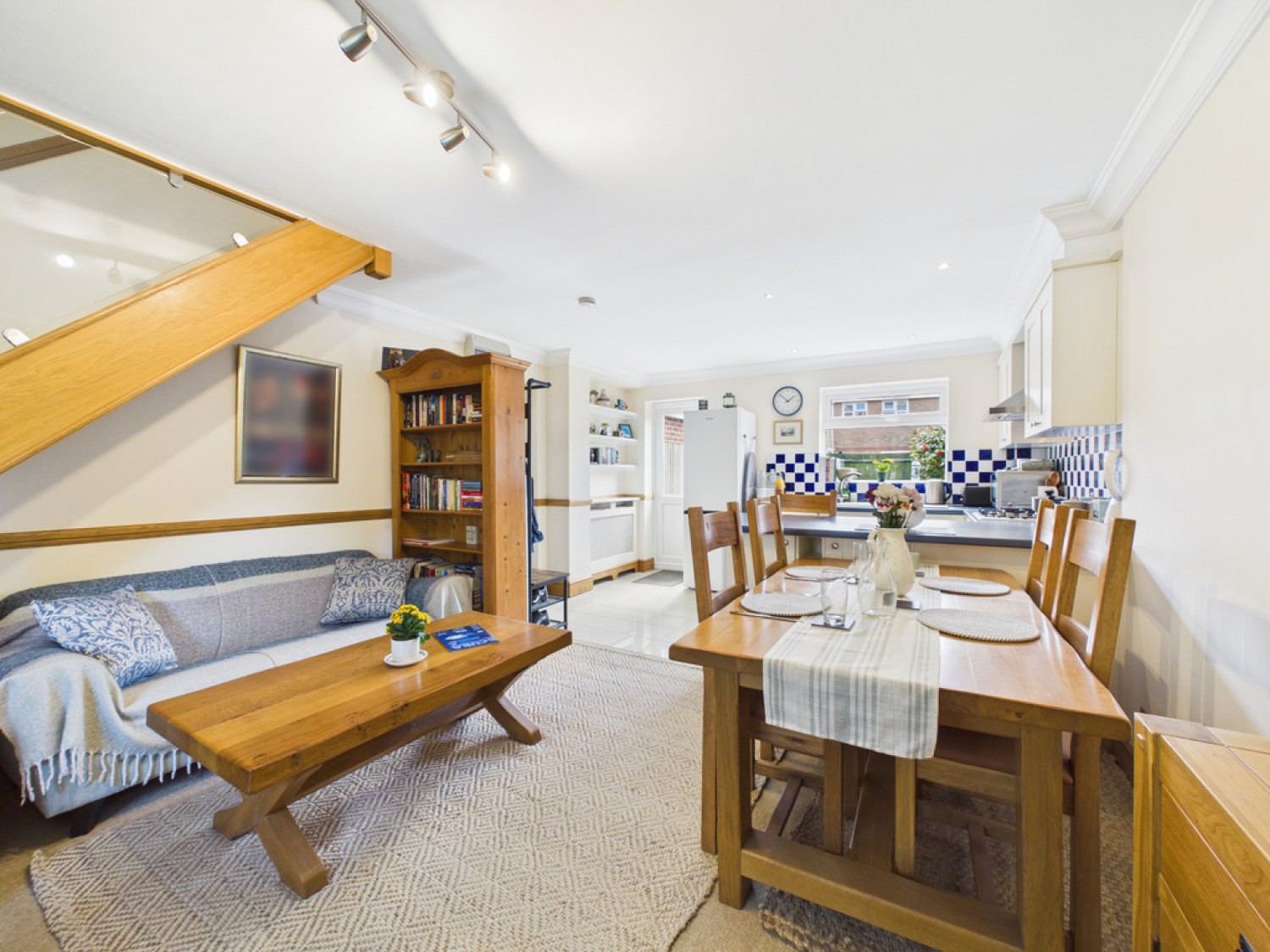 2 bedroom House for Sale Holbrook School Lane, Horsham