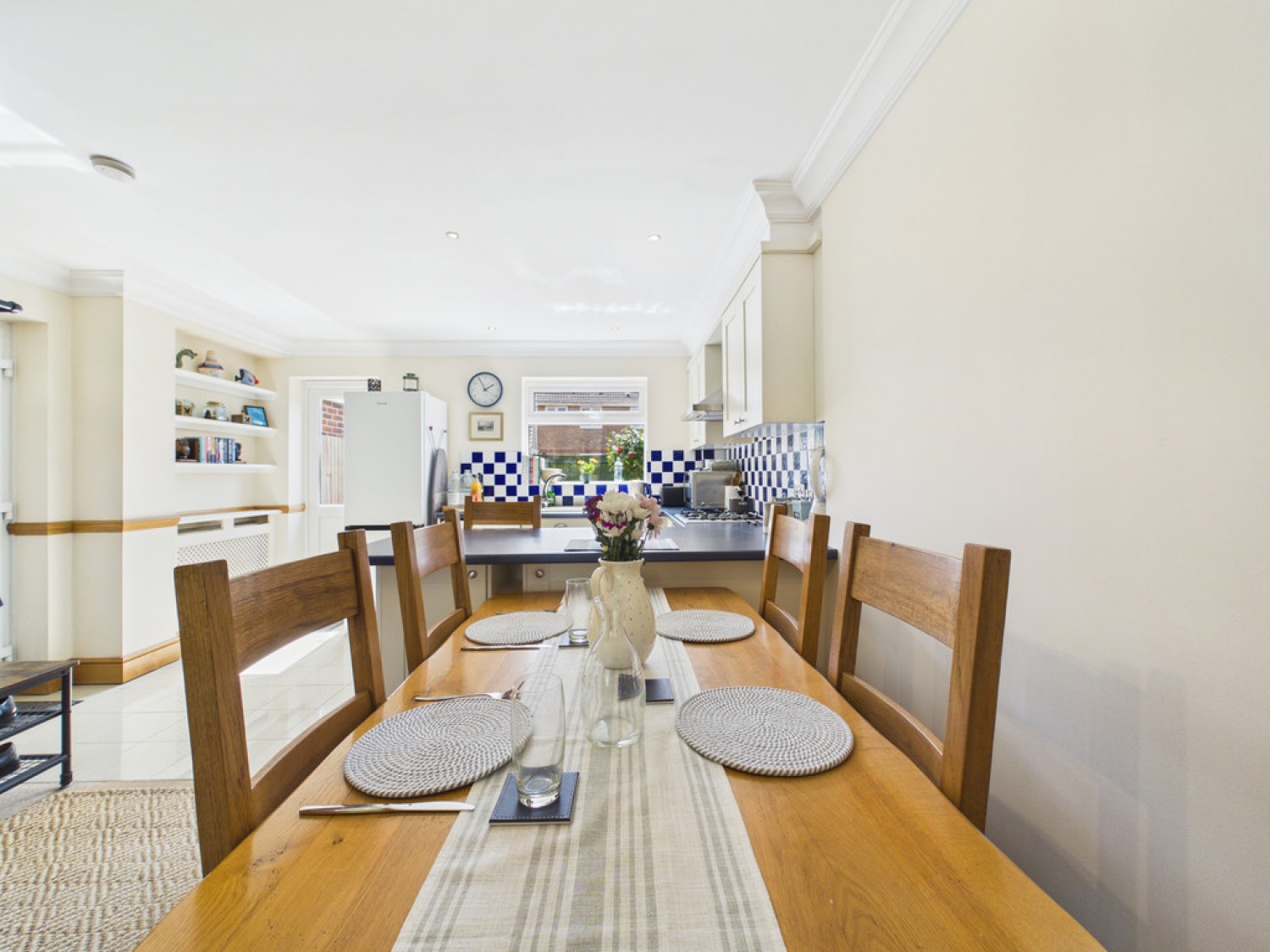 2 bedroom House for Sale Holbrook School Lane, Horsham